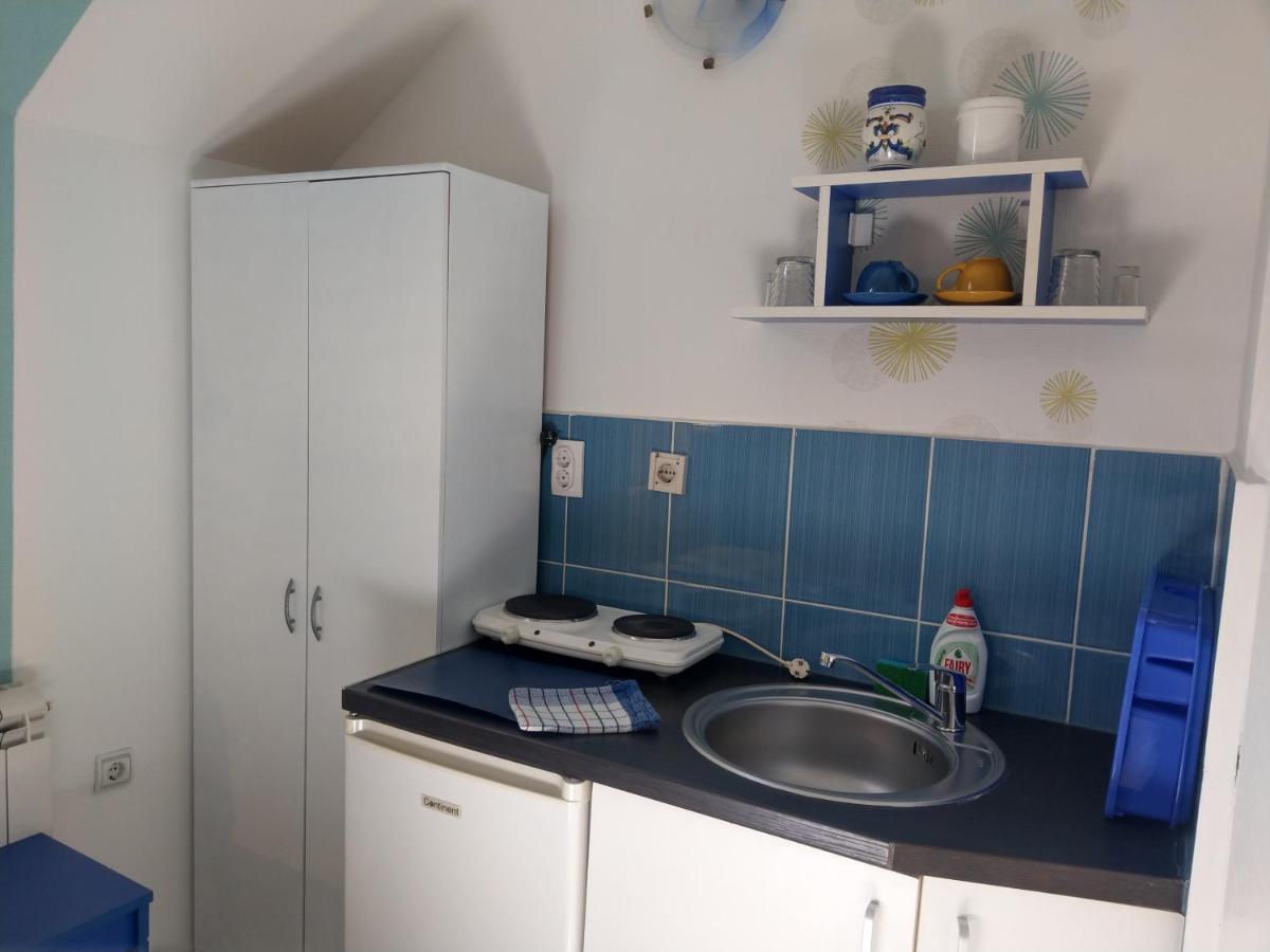 Apartment Harmonija apatin Bagian luar foto