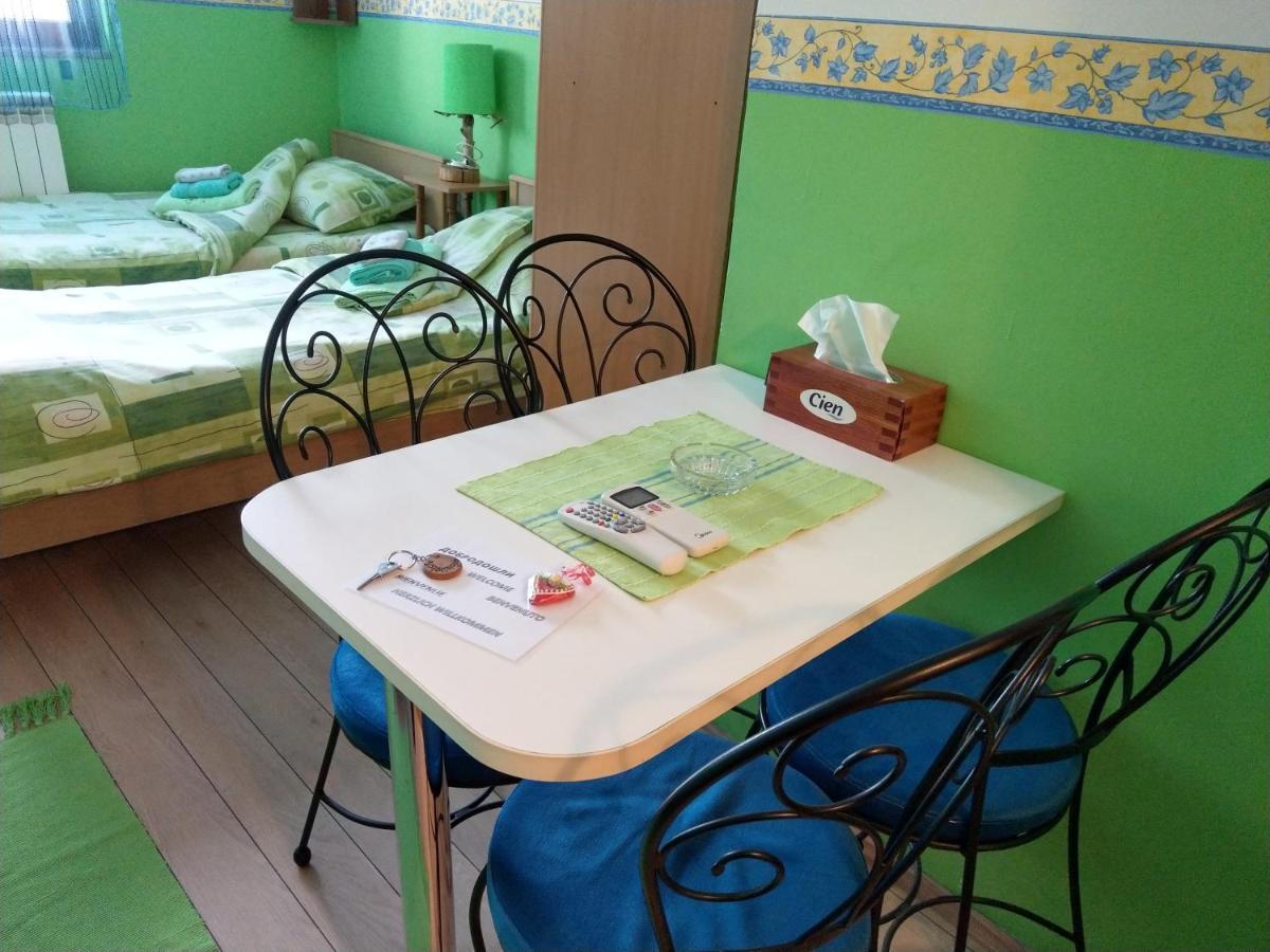 Apartment Harmonija apatin Bagian luar foto